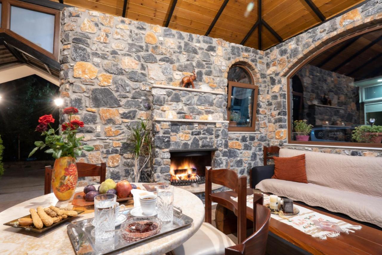 Ξενώνας Μαίανδρος Aridaia Exterior foto